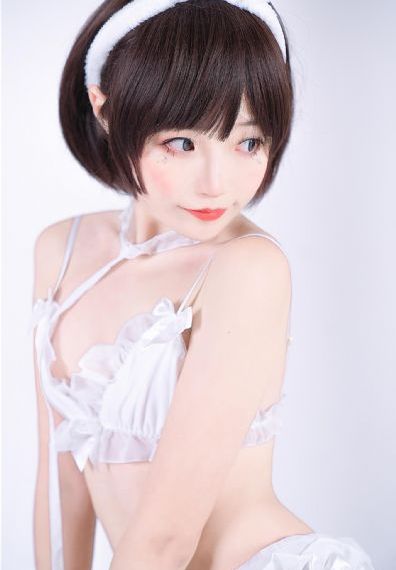 欧美有女性出轨的电影_HDHD在线观看