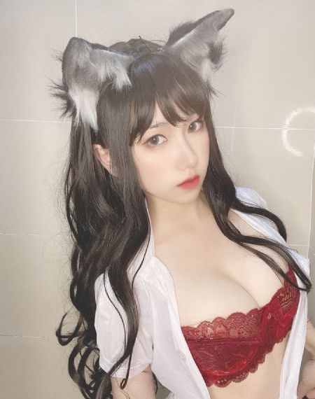 熟女人妻蜜臀aⅤ八戒网_超清高清视频观看
