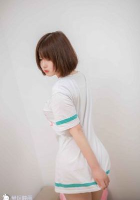 国产亚洲精品久久久久久老妇_HD高清完整版