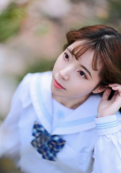 欧美文胸套装性感_短视频完整无删减版
