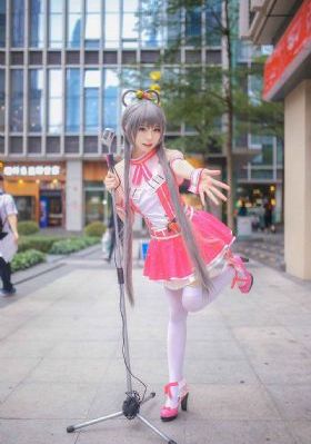 欧美光臀图_4K高清迅雷在线观看
