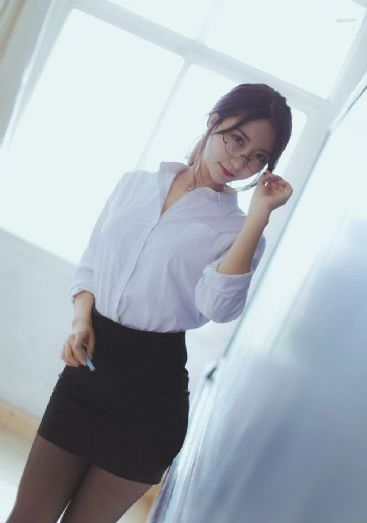 亚洲av网在线观看_超清免费播放