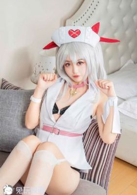 欧美纹身女图片_剧情片手机免费观看完整