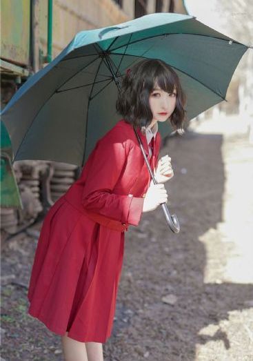 欧美女人自拍长发_1080P免费播放