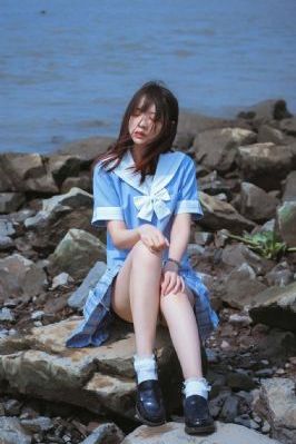 欧美青青草图片_BD韩语完整视频观看