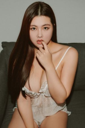 欧美男头像高冷_超清完整在线观看