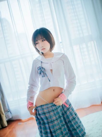 国产防晒霜哪个品牌好_BD英语高清免费观看